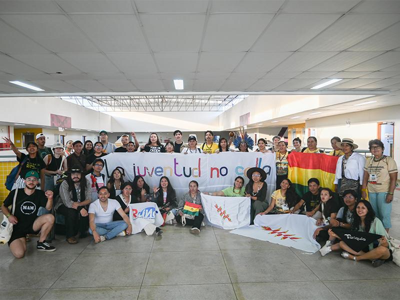 Delegacion en a Cumbre de los pueblos
